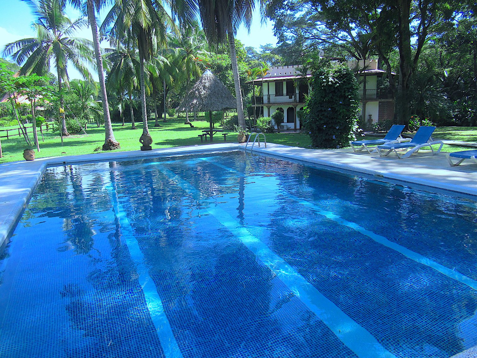 Pool in Costa Rica Open mind lodge samara